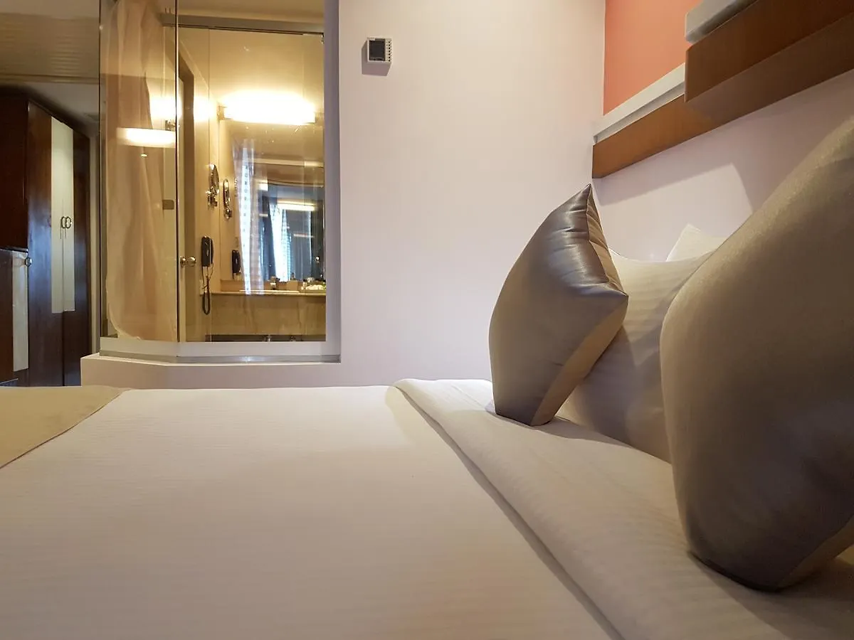 ****  The Blooms Cochin Hotel Kochi India
