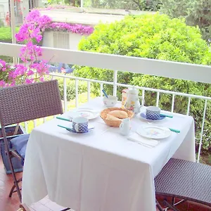  Apartment Port France