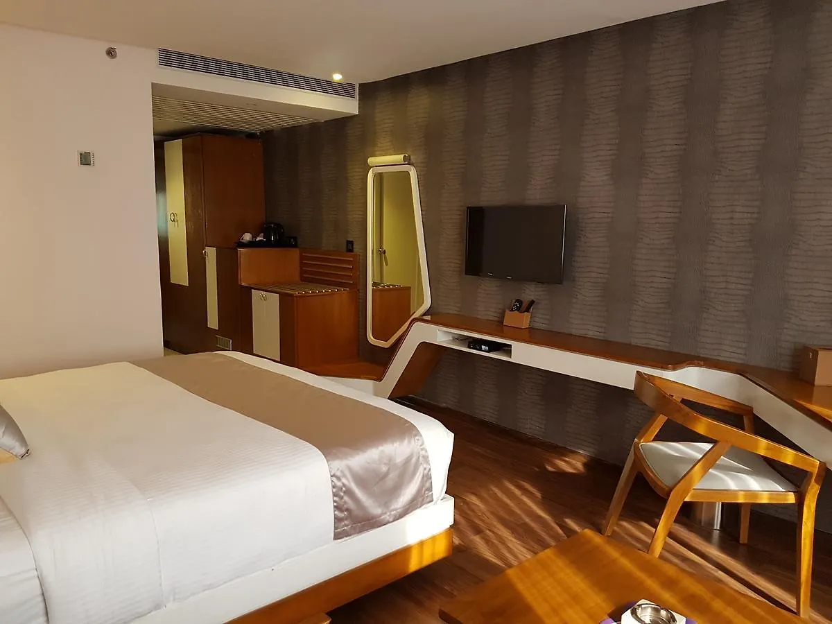 The Blooms Cochin Hotel Kochi